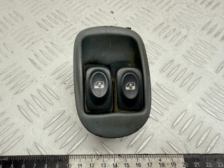 кнопка стеклоподъемника двери Renault Scenic 1 поколение (1996 - 1999), 1.6 л., K7M 702, бензин, МКПП, 838099G, 7700836269