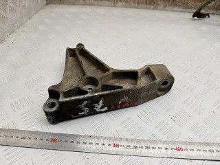 кронштейн КПП Opel Zafira 1 поколение (A) [рестайлинг] 2004, 2.2 л., дизель, МКПП, 24407004