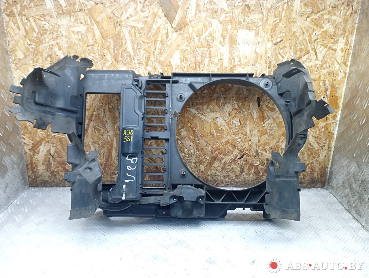 диффузор вентилятора Citroen C5 2 поколение 2008, 2.0 л., дизель, МКПП, седан, 9646474780, 9682510880, 9682510480 - фото №1