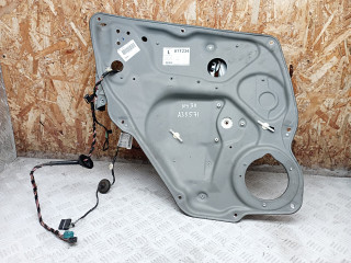 стеклоподъемник задний левый Mercedes-Benz A W169 2 поколение (2004-2008) 2008, 2.0 л., OM 640.942, дизель, МКПП, хетчбэк 5 дв., правый руль, A1697301379, A1695408205