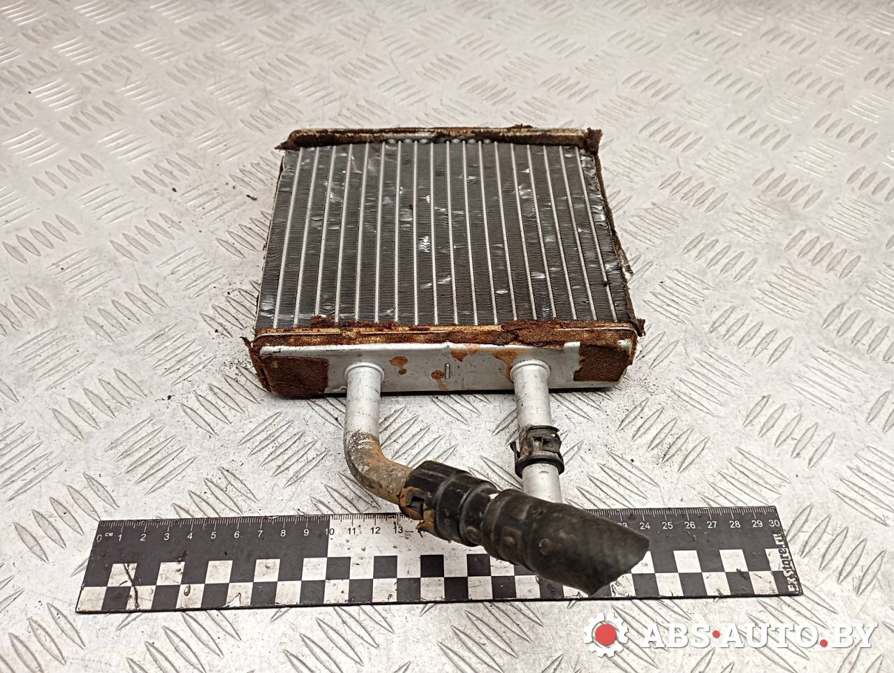 радиатор отопителя (печки) Mazda 323F BA 1997, GA101BC6DA - фото №1