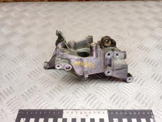 кронштейн генератора Peugeot 5008 1 поколение 2011, 1.6 л., дизель, МКПП, передний привод, 9684613880