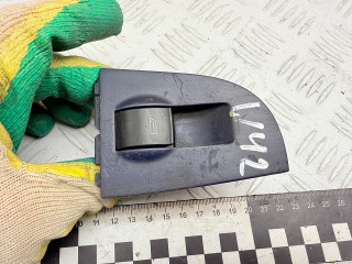 кнопка стеклоподъемника двери задней правой Audi A6 4B/C5 1997, 1.9 л., AFN, дизель, МКПП, седан, 4B0959855, 4B0959522