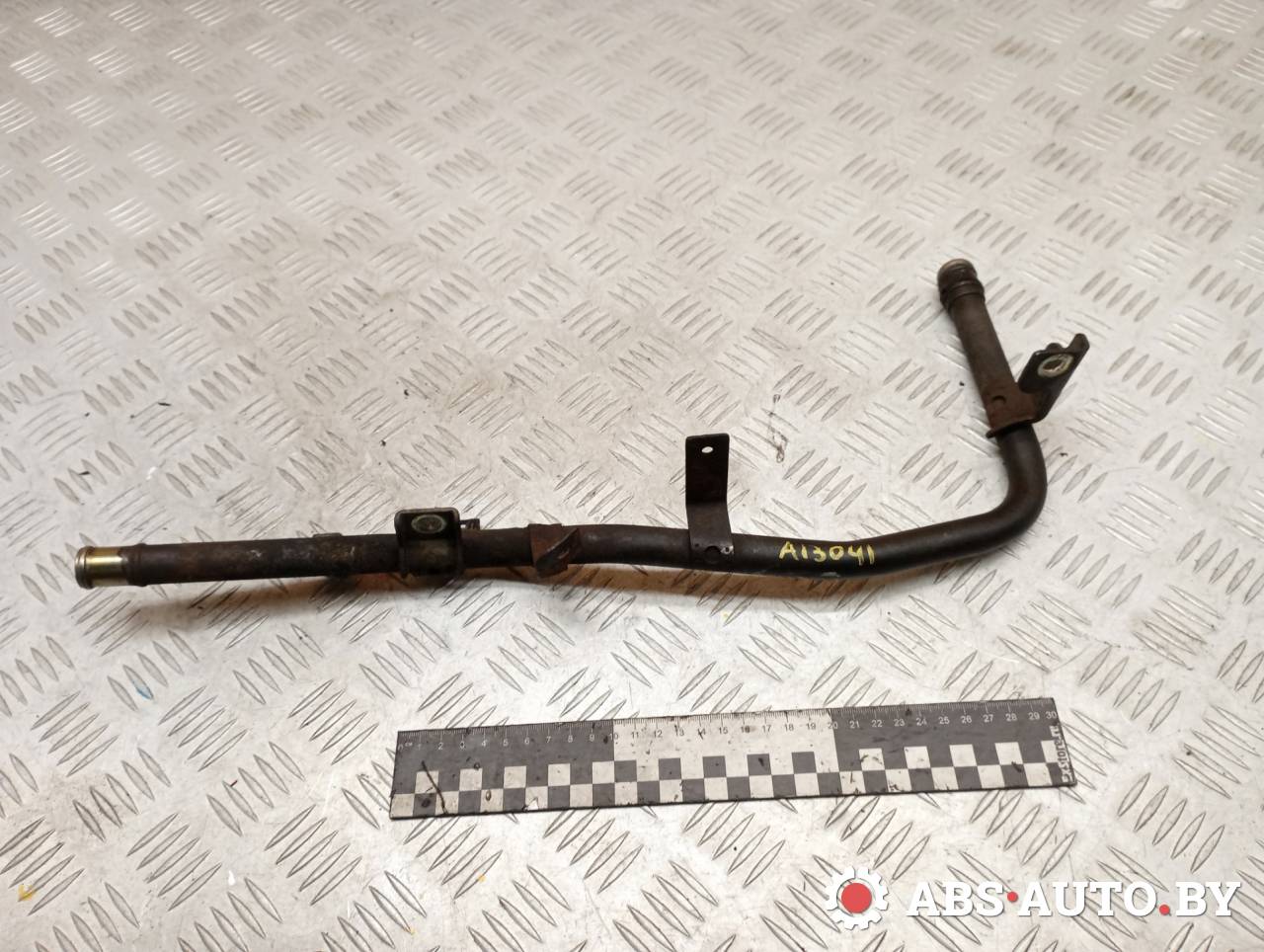 трубка охлаждающей жидкости Nissan Primera P12 2005, 2.2 л., дизель, МКПП, хетчбэк 5 дв. - фото №1