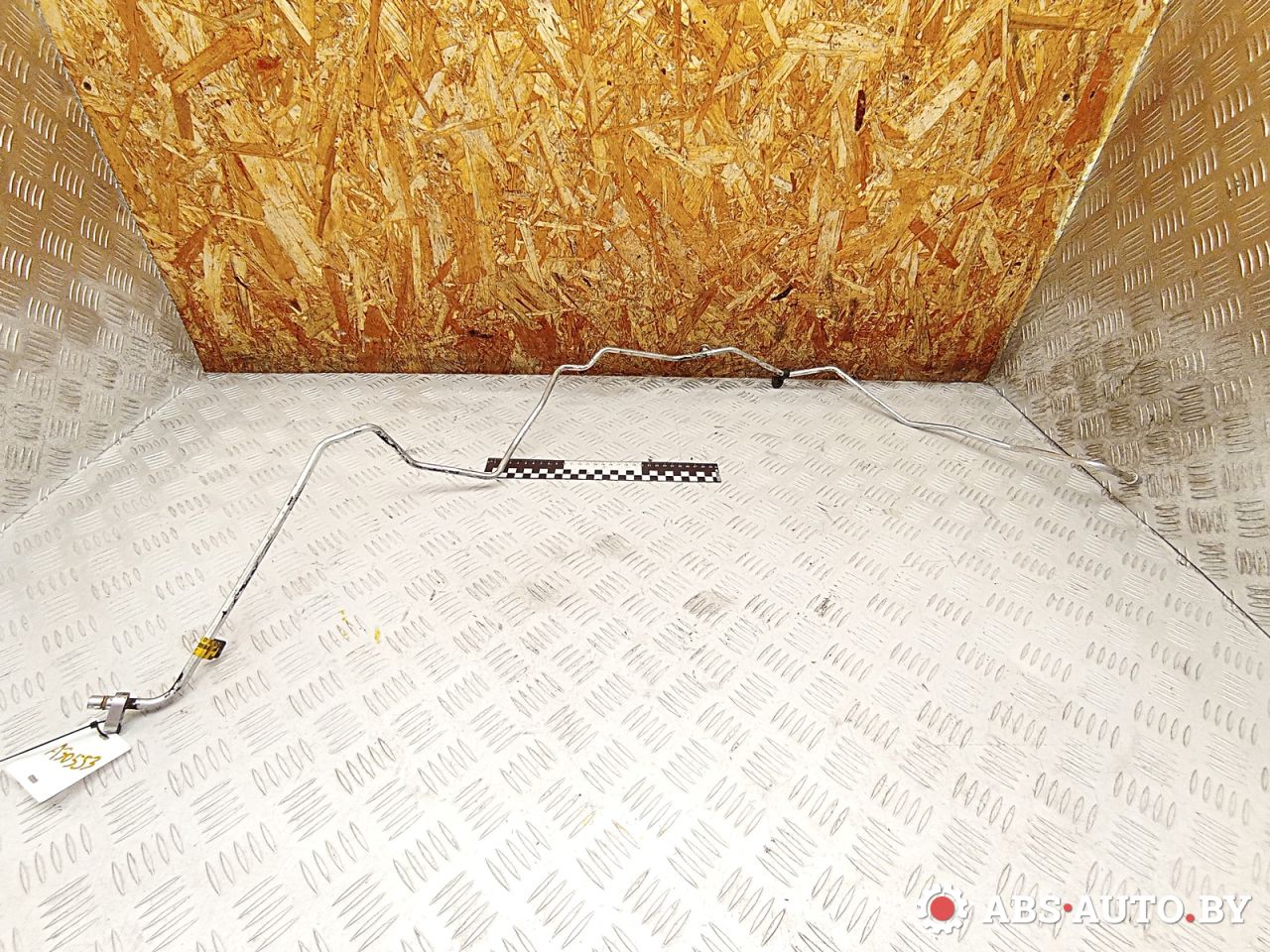 трубка кондиционера Nissan Qashqai 1 поколение 2009, 2.0 л., дизель, 92440BB41A - фото №1