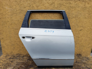 дверь задняя правая Volkswagen Passat B6 2009, 2.0 л., дизель, МКПП, универсал