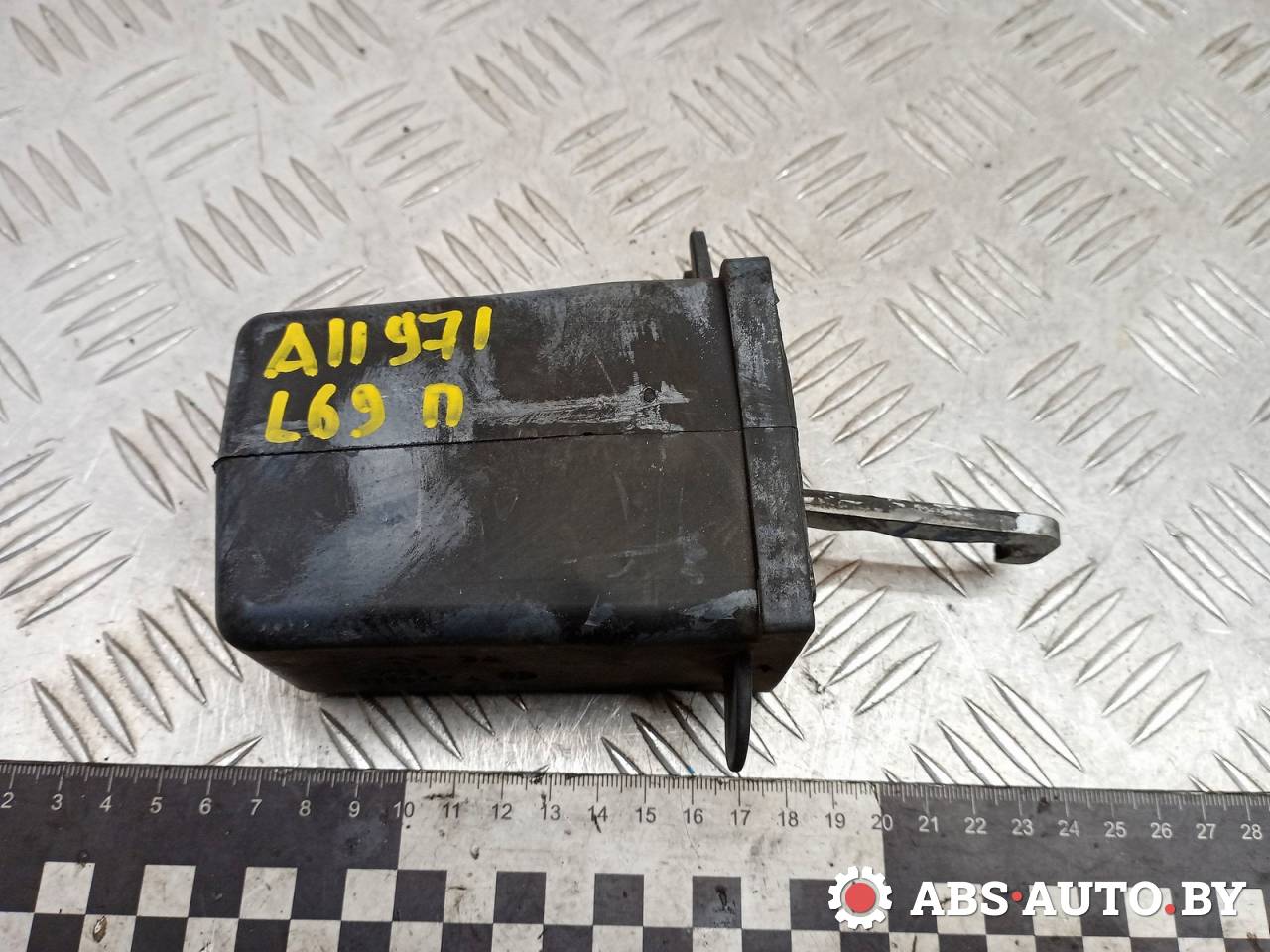 ограничитель открывания двери Peugeot 307 1 поколение 2005, 2.0 л., бензин, АКПП, универсал - фото №1