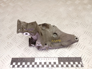 кронштейн двигателя Peugeot 308 T9 2014, 1.6 л., дизель, МКПП, хетчбэк 5 дв., правый руль, 9675508280