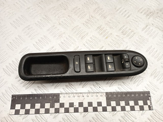 блок управления стеклоподъемниками Peugeot 407 1 поколение 2007, 1.6 л., 9HZ (DV6TED4), дизель, МКПП, универсал, передний привод, 532697045, 532697001, 96468703XT
