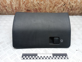 бардачок Peugeot 306 1 поколение [рестайлинг] 2000, 1.9 л., WJY (DW8B), дизель, МКПП, универсал, передний привод, 9610238877