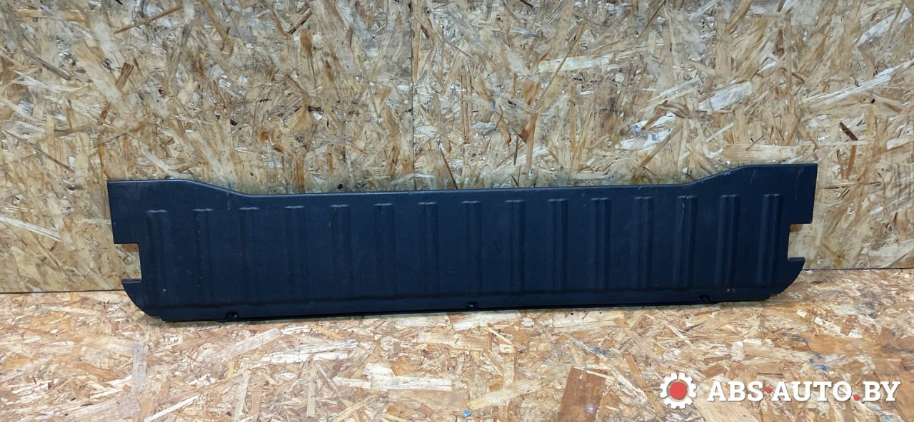 накладка двери (крышки) багажника Volvo XC90 1 поколение 2005, 2.4 л., D 5244 T, дизель, АКПП, внедорожник 5 дв., полный подключаемый привод, правый руль, 10158 - фото №1