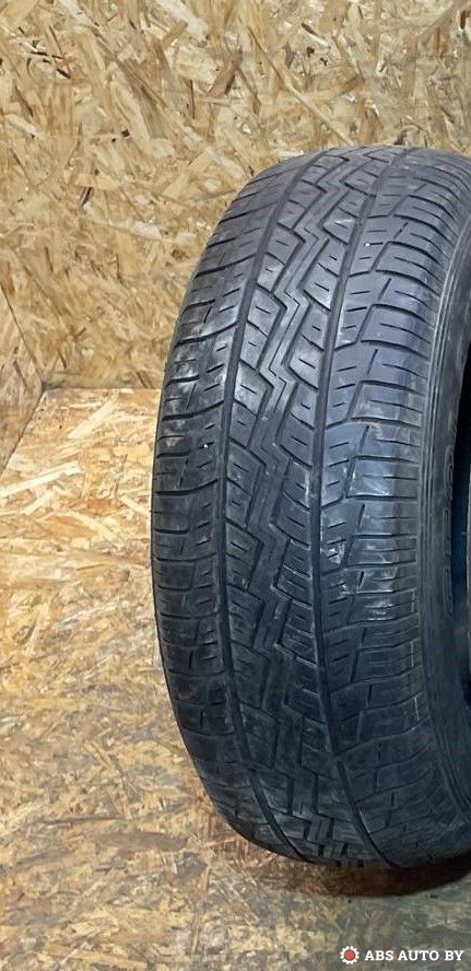 шина Mitsubishi Pajero 3 поколение 2002, 3.2 л., дизель, МКПП, внедорожник 3 дв. - фото №1