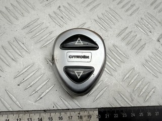 кнопка переключения режимов подвески Citroen C5 1 поколение [рестайлинг] 2006, 2.0 л., дизель, МКПП, универсал, 9633261277, 9627701677, 15882700, 15882701, 9654308177, 9654308077, 6050005