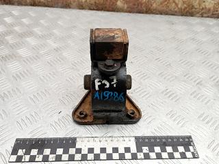 подушка крепления КПП Kia Sorento 2 поколение 2010, 2.2 л., дизель, МКПП, полный привод, правый руль, 219122B000, 10031237