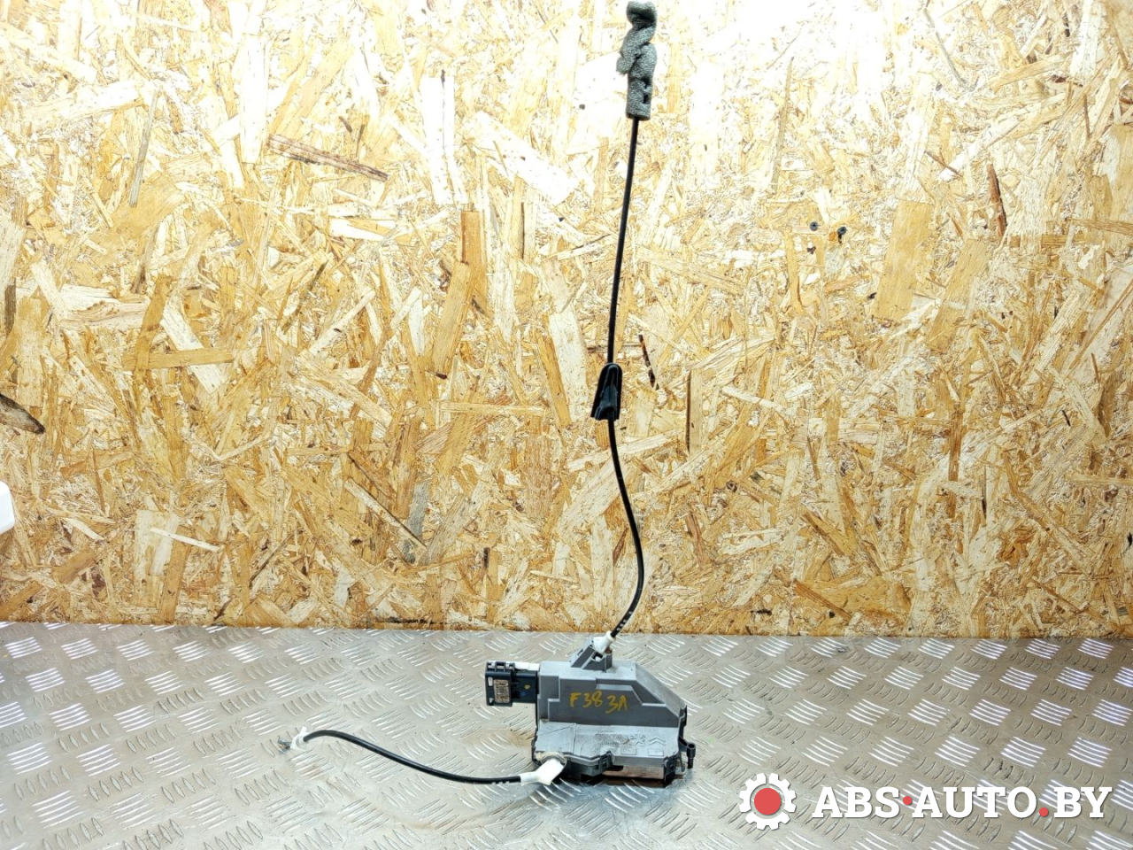 замок двери задней левой Peugeot 308 T7 2009, 1.6 л., EP6, бензин, МКПП, передний привод, PSA567165, A01520 - фото №1