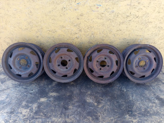 диск штампованный Ford Fiesta 1 поколение (1976 - 1983)