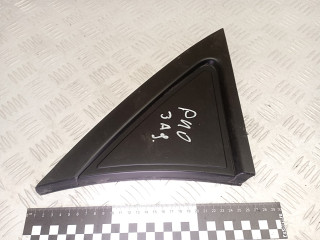 молдинг крыла заднего левого Kia Rio 2 поколение 2007, 1.5 л., 878101G200