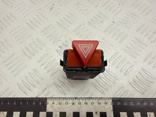 кнопка аварийной сигнализации Audi A6 4B/C5 1999, 2.5 л., AKN, дизель, МКПП, универсал, передний привод, 4B0941509C