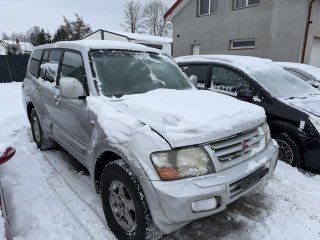 Mitsubishi Pajero 3 поколение [рестайлинг]
