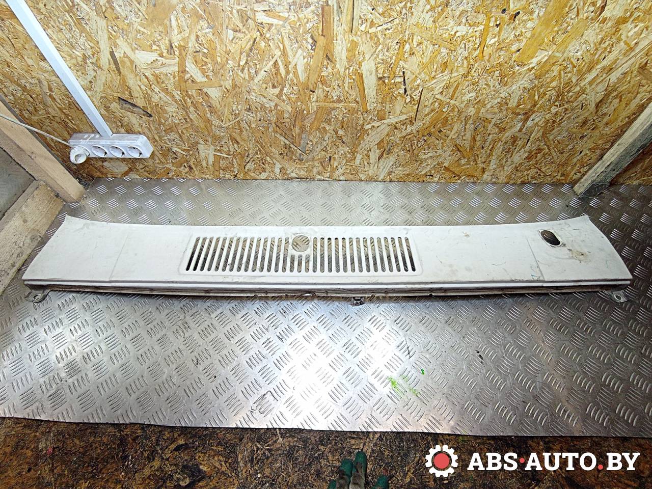 дождевик Volvo 940 1 поколение 1995 - фото №1