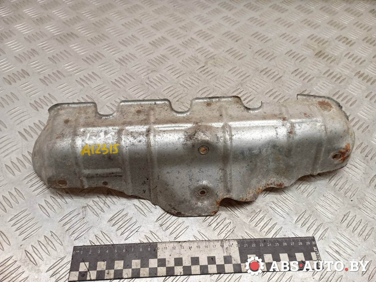 защита (экран) выпускного коллектора Nissan Primera P12 2006, 2.2 л., дизель, МКПП, хетчбэк 5 дв. - фото №1