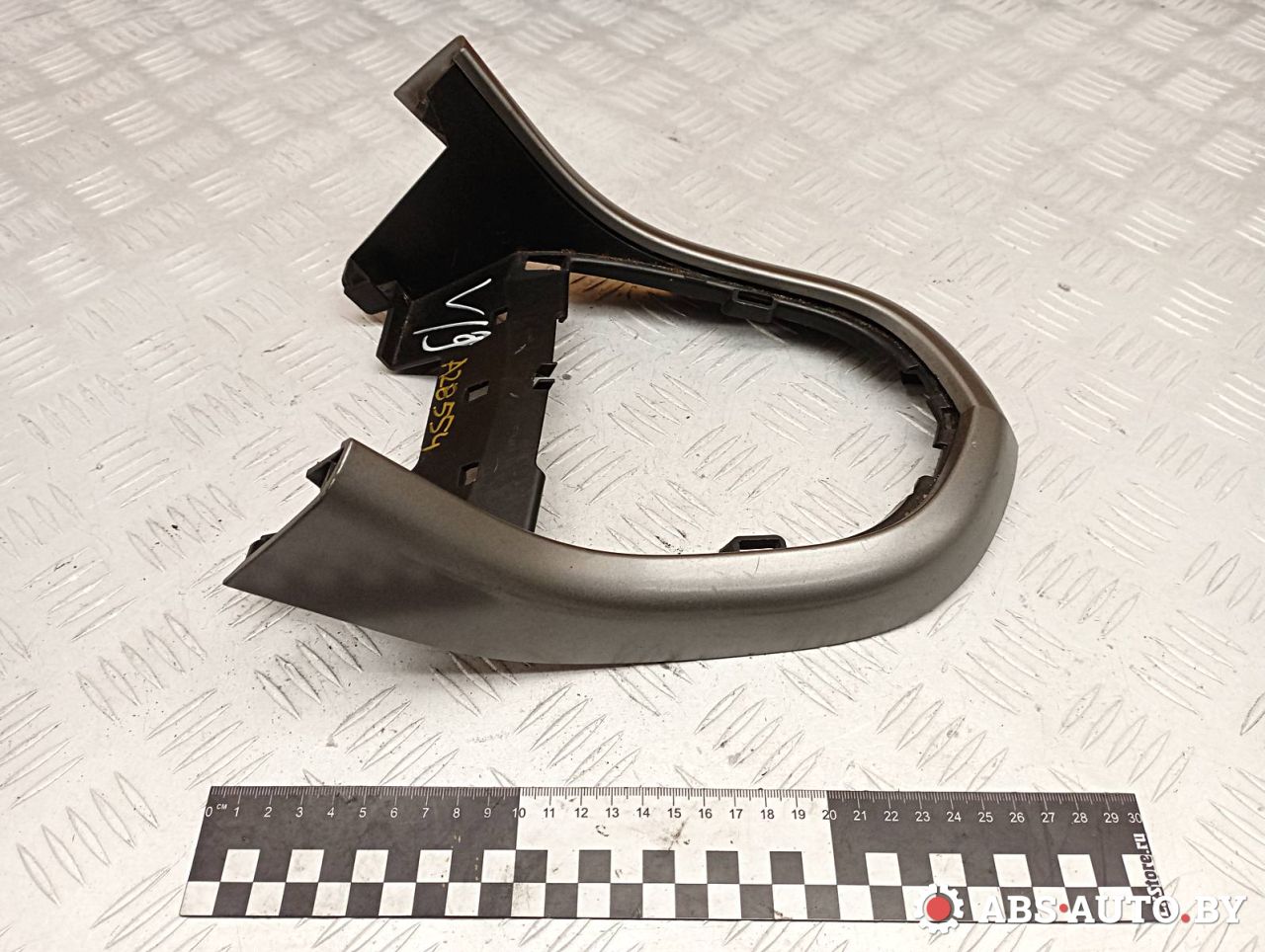 рамка обрамление кулисы Peugeot 308 T7 2010, 1.6 л., 9HV (DV6ATED4), дизель, МКПП, 9658691277 - фото №1