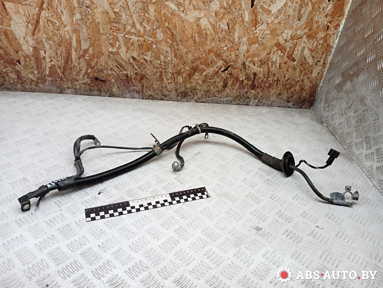 Силовой провод аккумулятора Mercedes-Benz A W169 2 поколение (2004-2008) 2008, 2.0 л., OM 640.942, дизель, МКПП, хетчбэк 5 дв., правый руль, A1695400209 - фото №1