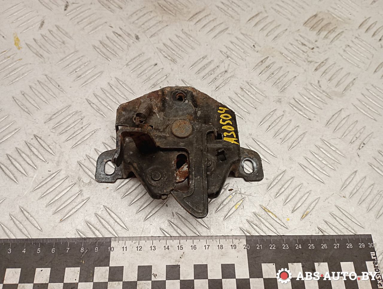 замок капота Hyundai Lantra J2 1996, 1.6 л., G4GR, бензин, МКПП - фото №1