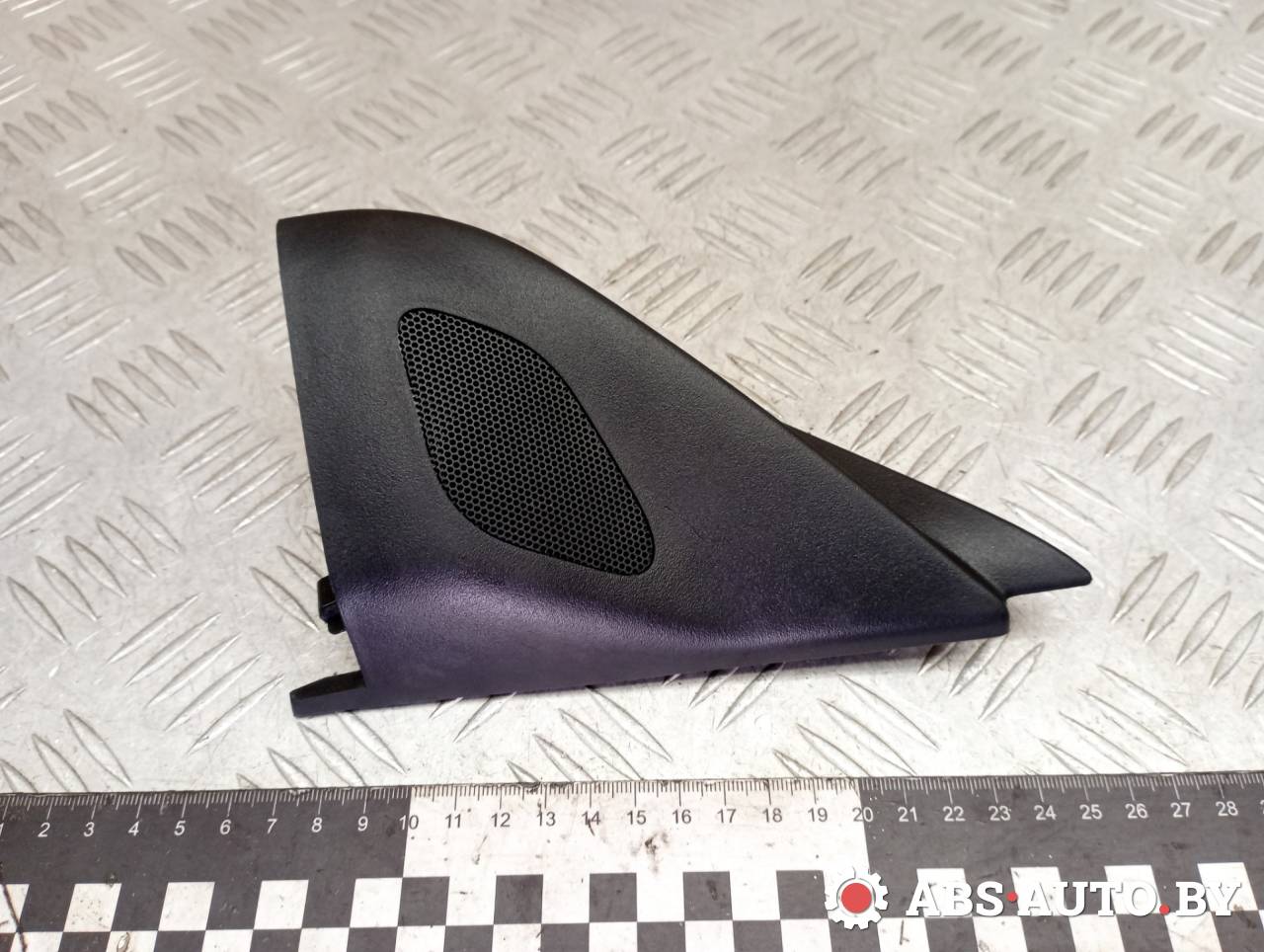 заглушка зеркала Peugeot 4007 1 поколение 2009, 2.2 л., дизель, МКПП, полный подключаемый привод, правый руль, 7221A080 - фото №1