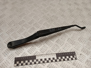 щеткодержатель (поводок стеклоочистителя, дворник) Chrysler PT Cruiser 1 поколение 2002