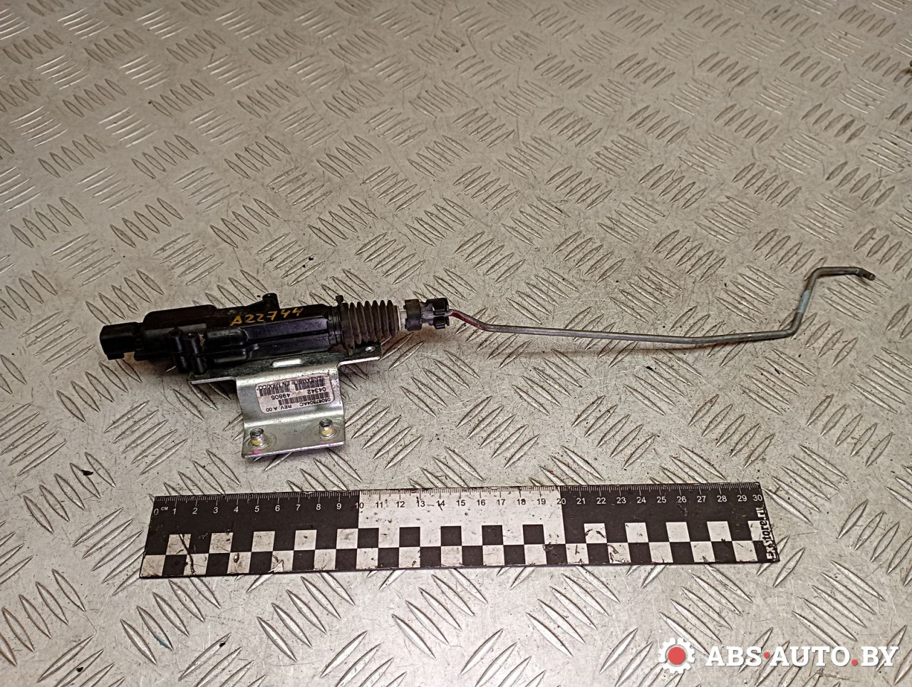 активатор (привод) замка двери Chrysler PT Cruiser 1 поколение 2002, 05067504AC - фото №1