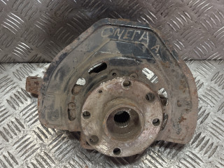 ступица передняя левая Opel Omega A 1990