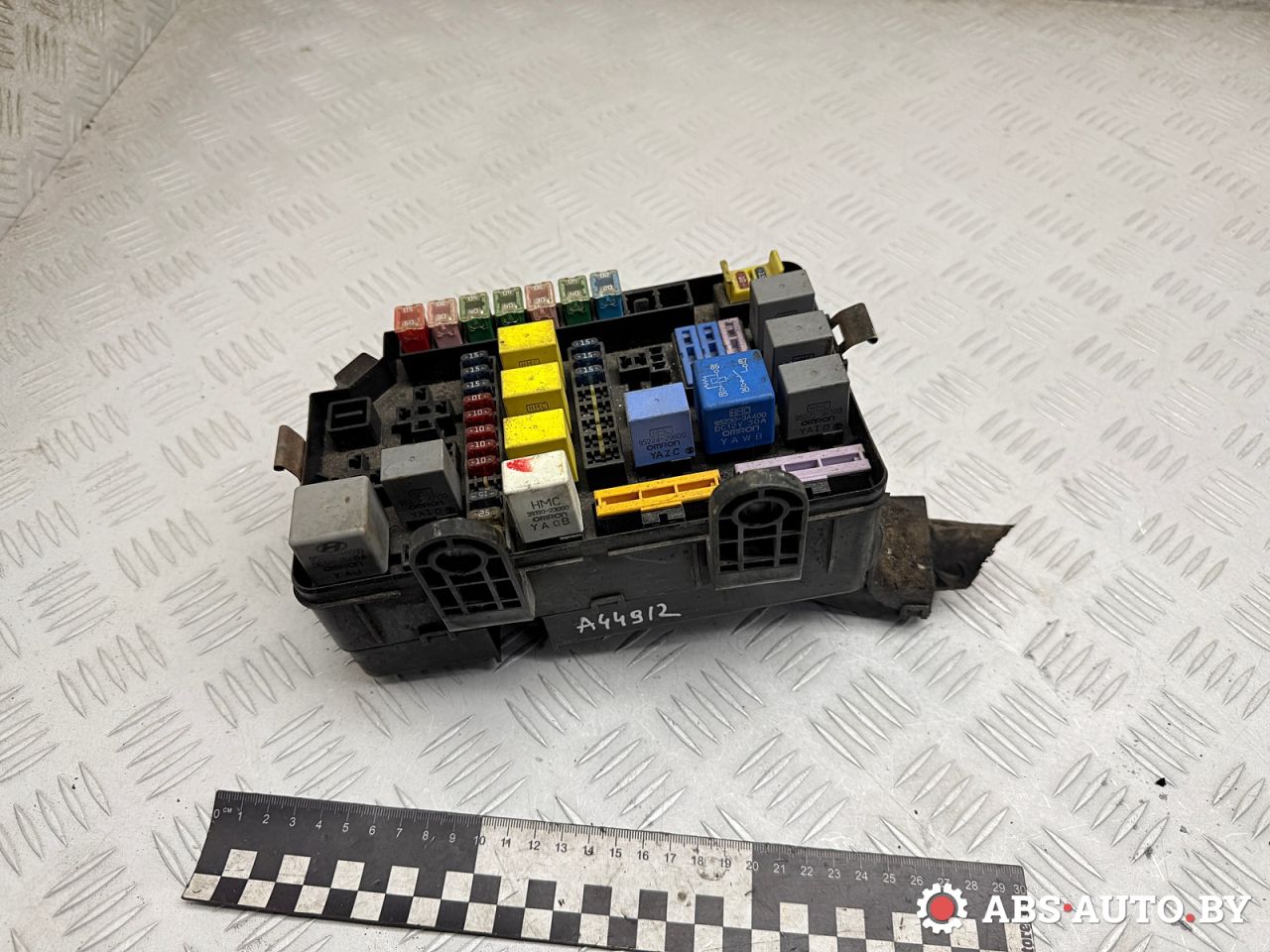 блок предохранителей Hyundai Terracan 1 поколение HP 2003, 2.9 л., дизель, МКПП, внедорожник 5 дв., полный привод, 91700H1000 - фото №1