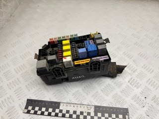 блок предохранителей Hyundai Terracan 1 поколение HP 2003, 2.9 л., дизель, МКПП, внедорожник 5 дв., полный привод, 91700H1000