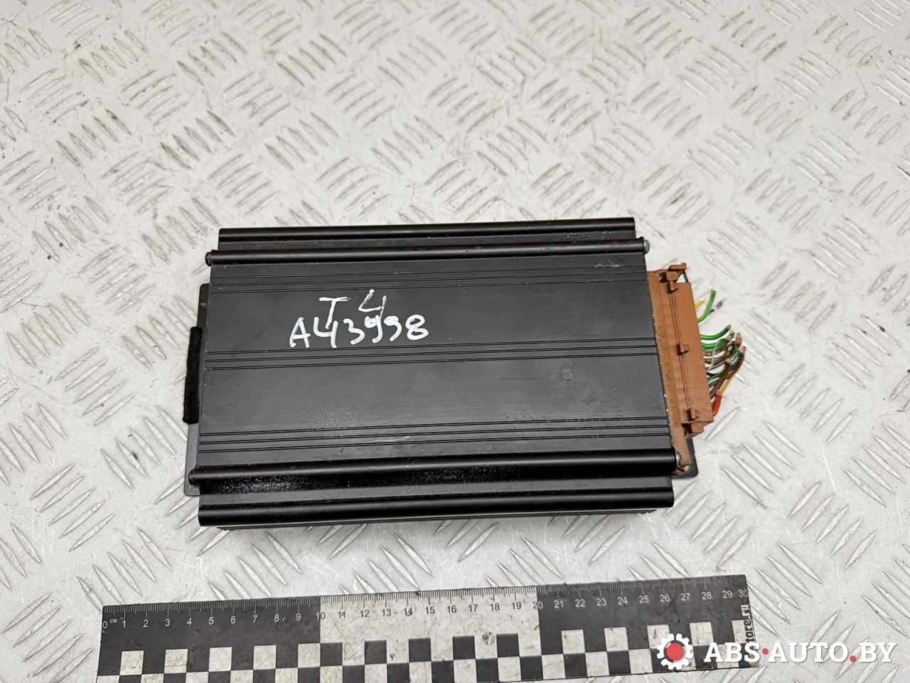 усилитель музыкальный Audi A6 4B/C5 1999, 2.5 л., AKN, дизель, МКПП, универсал, передний привод, AMP3510C5APROD - фото №1