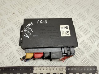 блок комфорта Audi A6 4B/C5 2000, 2.5 л., AKE, дизель, МКПП, полный привод, 4B0962258D, 410215006005