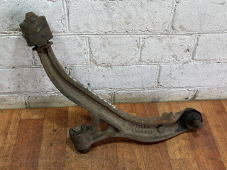 рычаг передний левый Chrysler Voyager 3 поколение 2001, 2.5 л., 468409728814