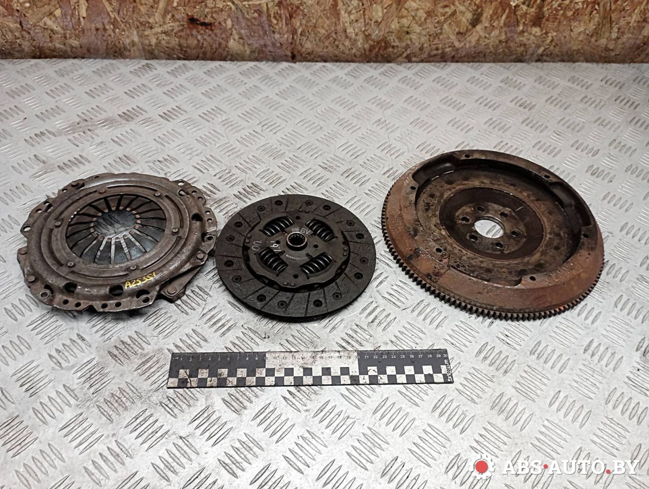 комплект сцепления Opel Astra G 2000, 1.6 л., бензин, 90400169, 90523532 - фото №1