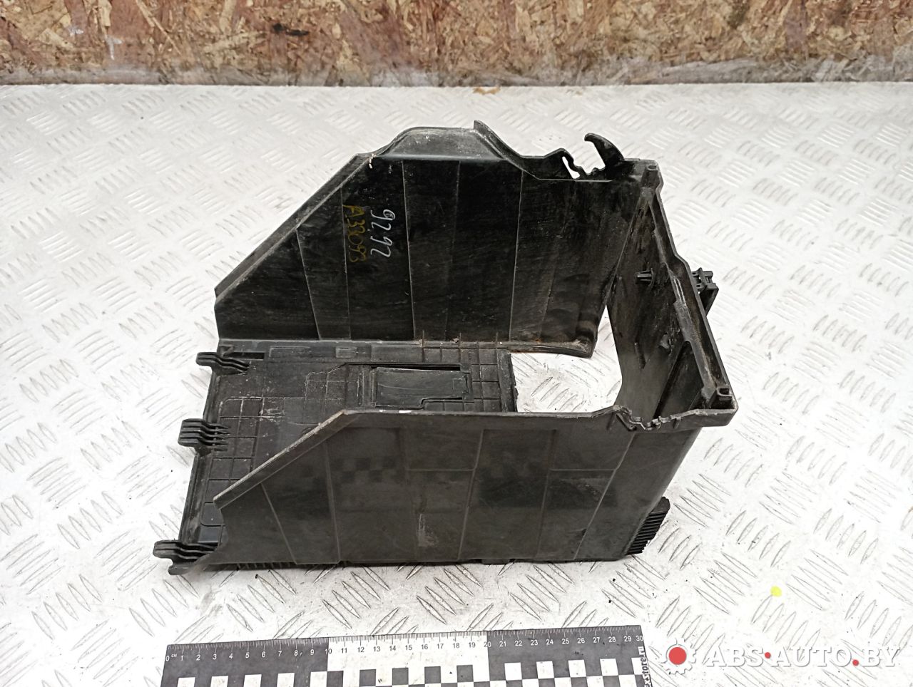 крышка аккумулятора Citroen C4 Picasso 1 поколение 2009, 1.6 л., 9HZ (DV6TED4), дизель, АКПП, правый руль, 9663615580 - фото №1