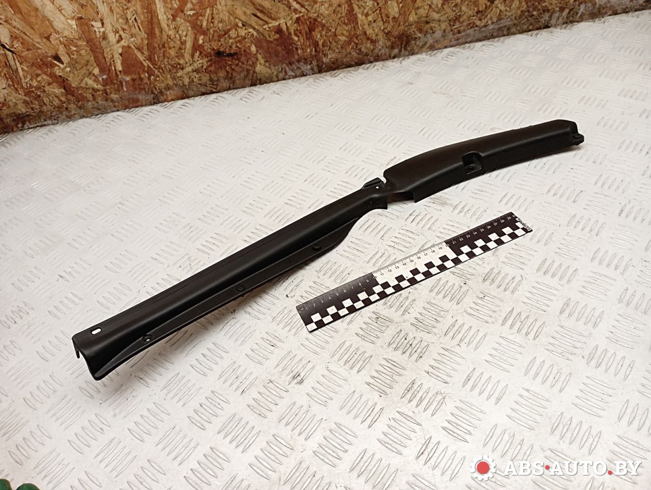 накладка двери (крышки) багажника Citroen C5 2 поколение 2016, 2.0 л., AHW (DW10FC), дизель, АКПП, универсал, 9662972377 - фото №1