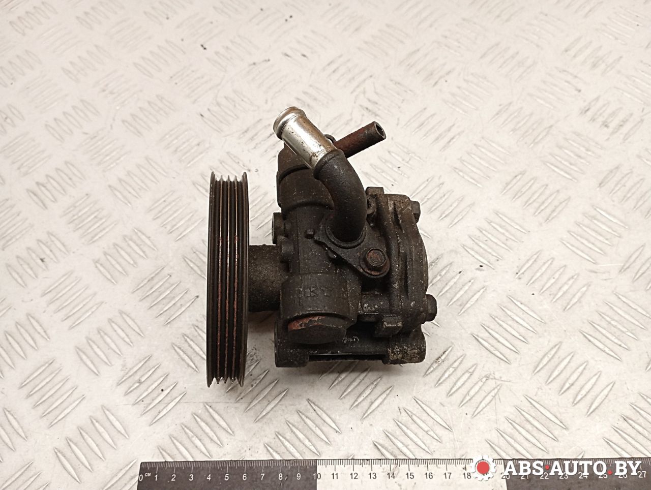 насос гидроусилителя руля Suzuki Grand Vitara 2 поколение 2008, 1.6 л., M16A, бензин, МКПП, внедорожник 3 дв., 4910064J00 - фото №1