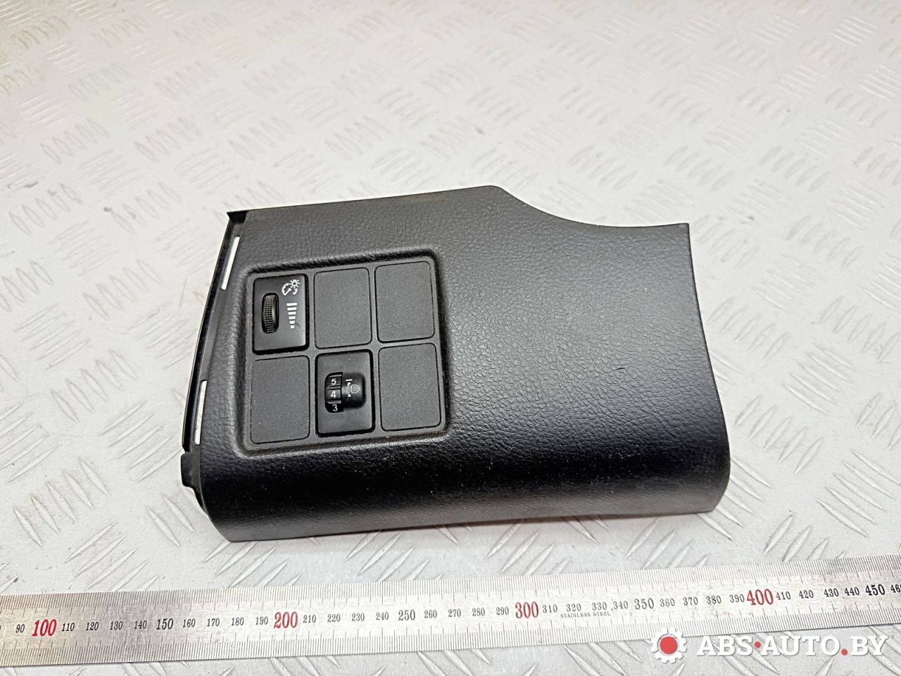 накладка на торпедо (консоль) Toyota RAV4 3 поколение (XA30) 2007, 2.2 л., 2AD-FTV, дизель, МКПП, внедорожник 5 дв., 134159, 453471, 5544642030 - фото №1