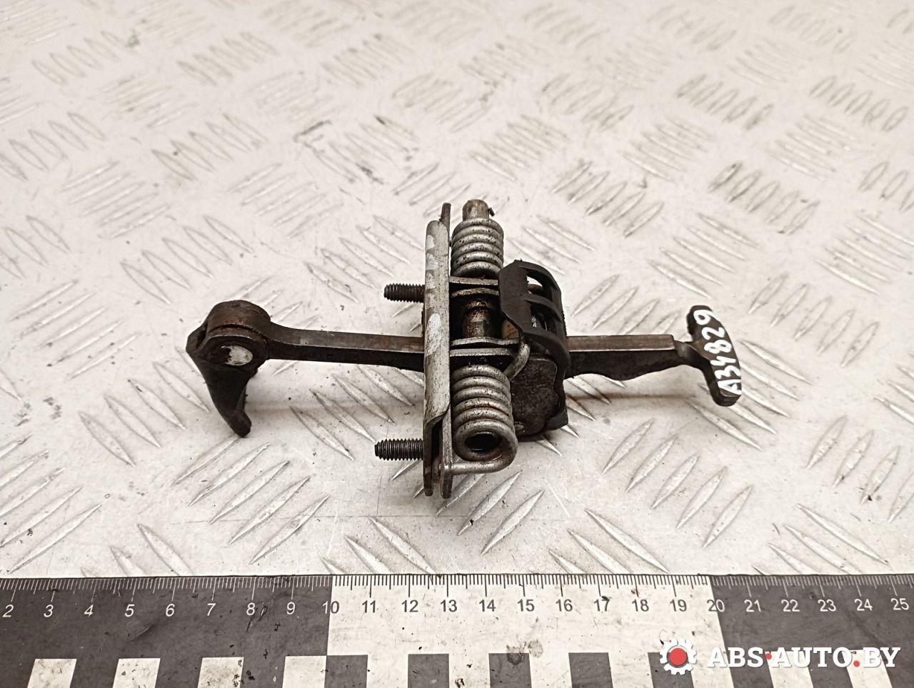 ограничитель открывания двери Citroen C4 Picasso 1 поколение 2011, 1.6 л., 9HZ (DV6TED4), дизель, правый руль, 9181K3 - фото №1