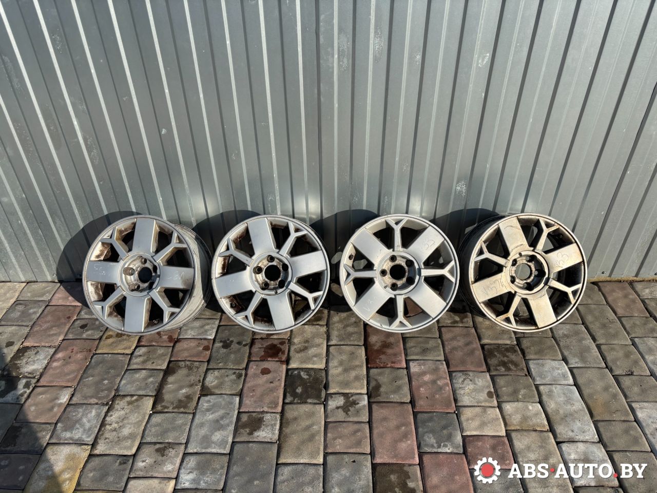 диск литой Renault Scenic RX4 1 поколение 2002, 1.9 л., F9Q 740, дизель, МКПП, полный привод - фото №1