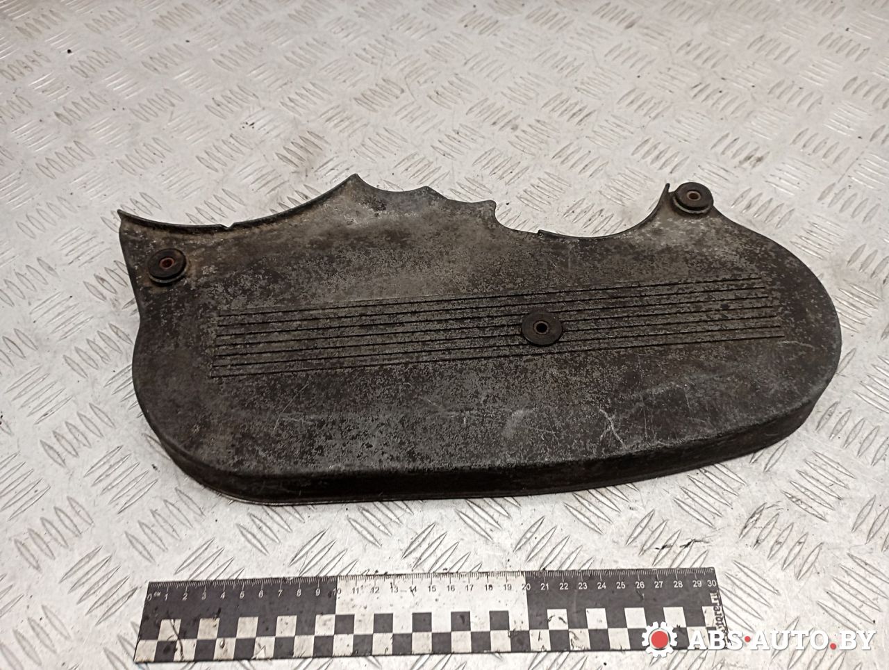 защита (кожух) ремня ГРМ BMW 5 серия E34 1990, 2.4 л., дизель, 2241060 - фото №1