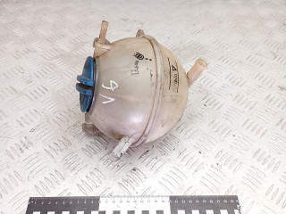 бачок расширительный Volkswagen Passat B6 2007, 2.0 л., дизель, АКПП, универсал, 1K0121407A