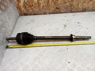 полуось передняя правая (приводной вал, ШРУС) Renault Scenic 1 поколение 1999, 2.0 л., бензин, 7700872683A