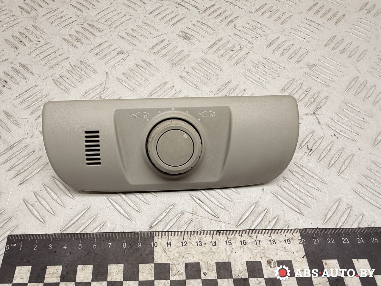 кнопка открывания люка Renault Scenic 3 поколение 2010, 1.9 л., F9Q 872, дизель, МКПП, минивэн, 254500002R, 2220584, 8200594424 - фото №1