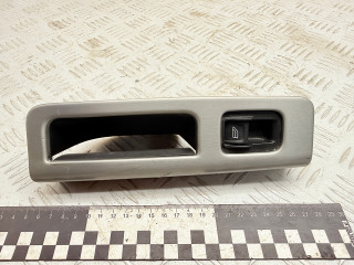 кнопка стеклоподъемника двери задней левой Volvo V50 1 поколение [рестайлинг] 2008, 2.4 л., B 5244 S4, бензин, МКПП, универсал, 30773217, 8663813