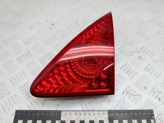 фонарь крышки багажника правый Peugeot 3008 1 поколение 2012, 1.6 л., 9HR (DV6C), дизель, робот, 9683460980, 26038010